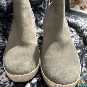 Sorel Women's Out N About Slip On Wedge Boot Dark Gray Sz 9